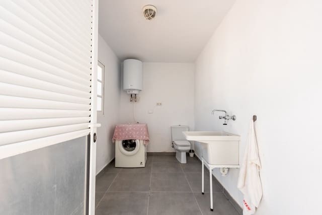 4 sypialnia Willa na sprzedaż w Atalaya-Isdabe, Estepona z basenem garażem - 1 400 000 € (Ref: 10164827)