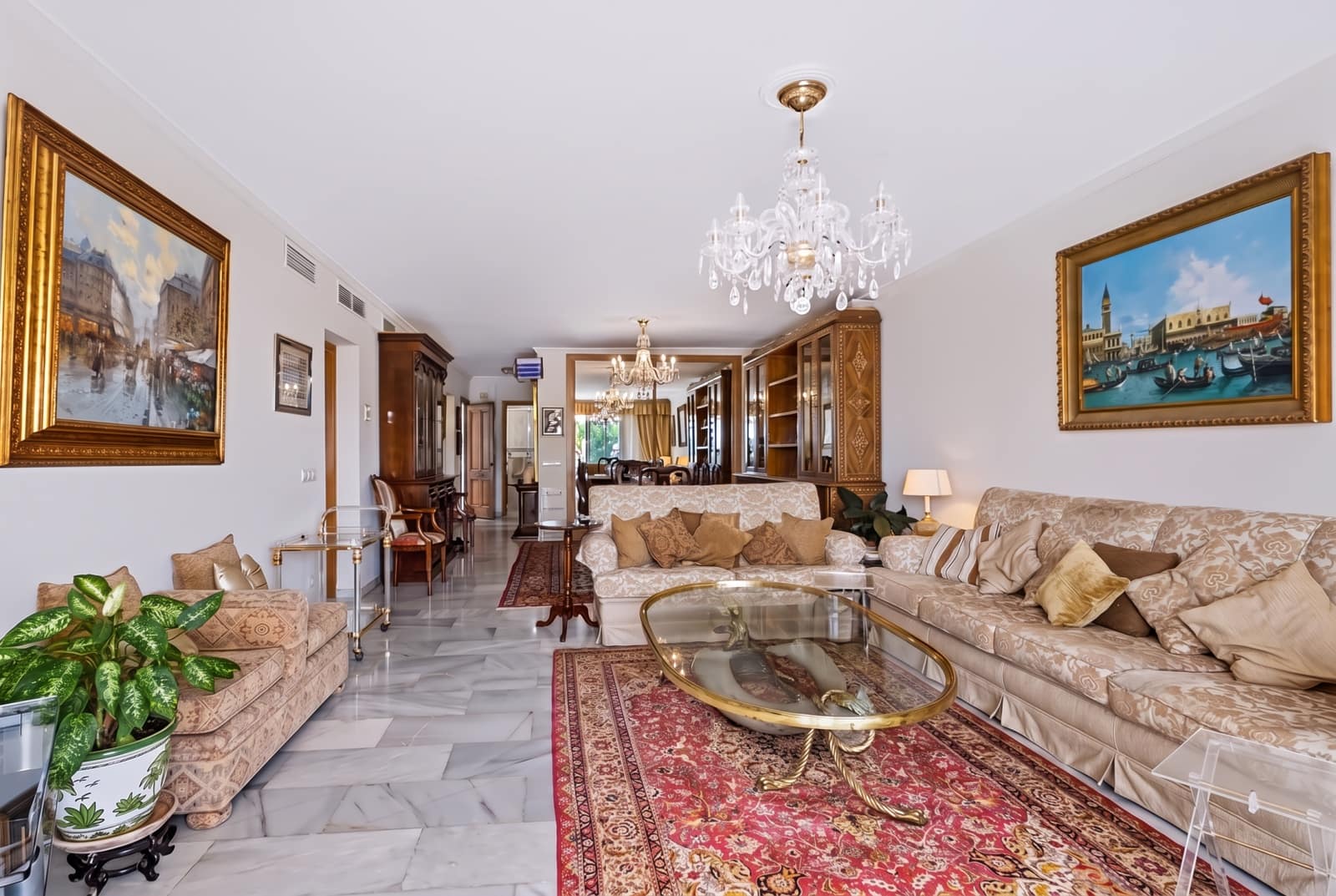 2 sovrum Lägenhet till salu i Marbella med pool garage - 1 050 000 € (Ref: 10166327)