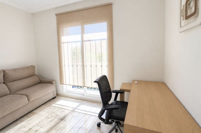 2 soveværelse Byhus til salg i Marbella med swimmingpool garage - € 650.000 (Ref: 10166329)