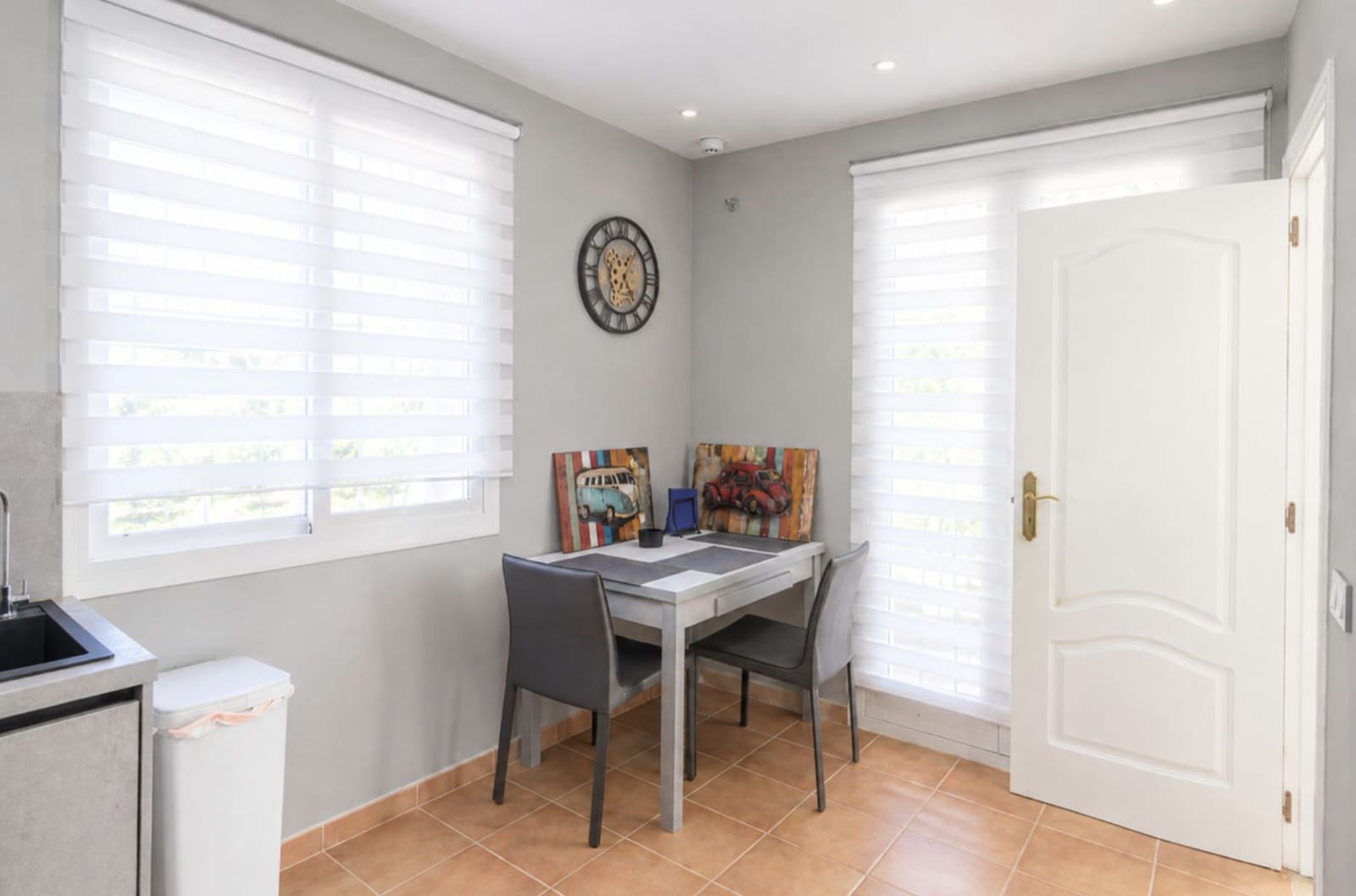 2 bedroom Townhouse for sale in Marbella with pool garage - € 650,000 (Ref: 10166329)