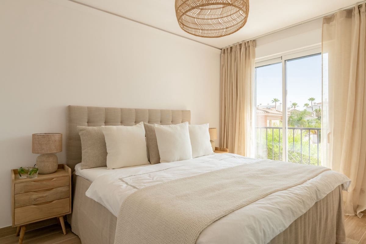 4 soveværelse Byhus til salg i San Pedro de Alcantara med garage - € 1.050.000 (Ref: 10166333)