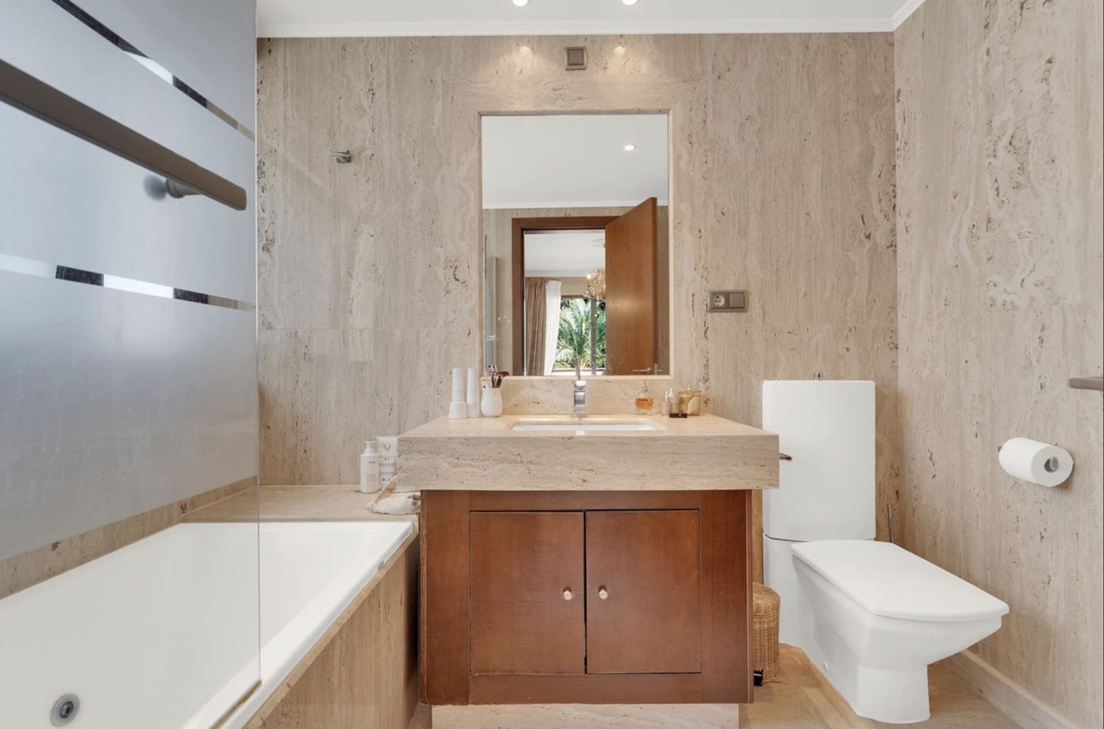 2 soveværelse Penthouse til salg i Marbella med swimmingpool garage - € 970.000 (Ref: 10166334)