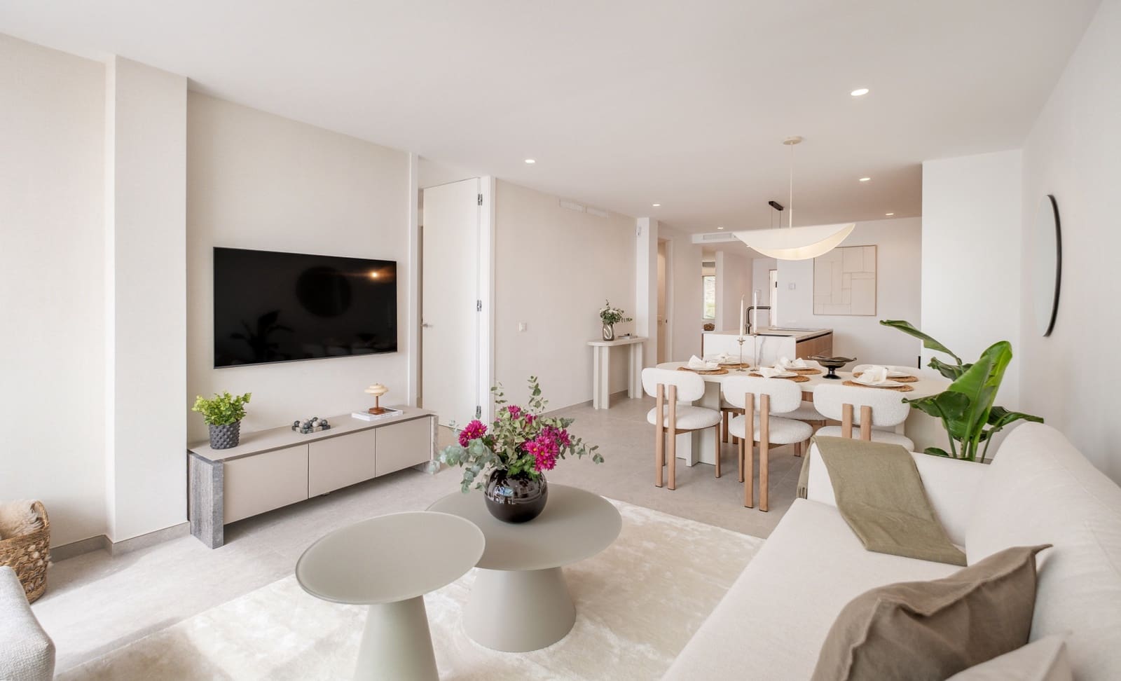 Apartamento de 3 habitaciones en Marbella en venta con piscina garaje - 1.150.000 € (Ref: 10166335)