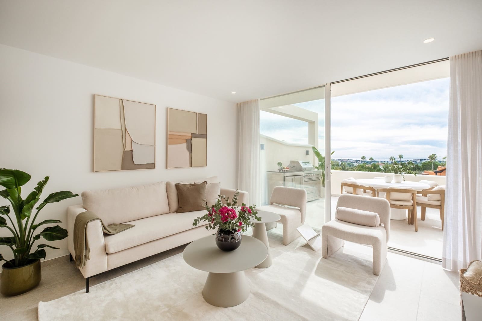 Apartamento de 3 habitaciones en Marbella en venta con piscina garaje - 1.150.000 € (Ref: 10166335)