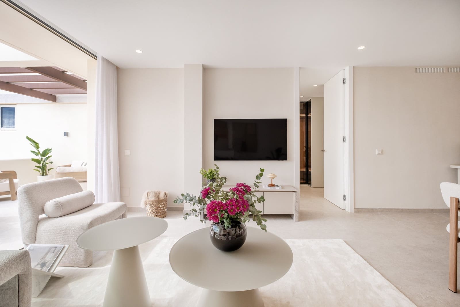 Apartamento de 3 habitaciones en Marbella en venta con piscina garaje - 1.150.000 € (Ref: 10166335)