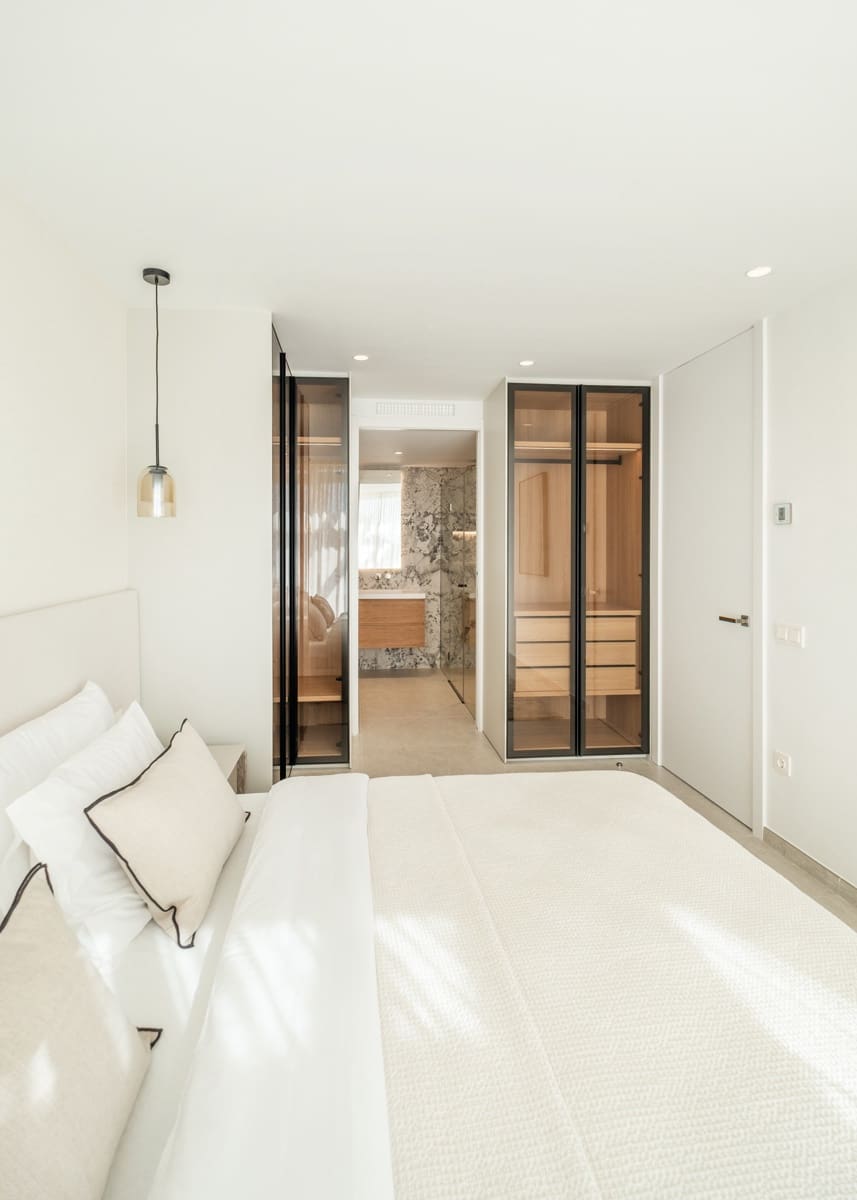 Apartamento de 3 habitaciones en Marbella en venta con piscina garaje - 1.150.000 € (Ref: 10166335)