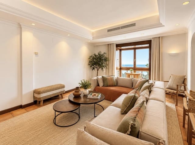4 soverom Kjedet enebolig til salgs i Marbella med svømmebasseng - € 1 785 000 (Ref: 10168406)