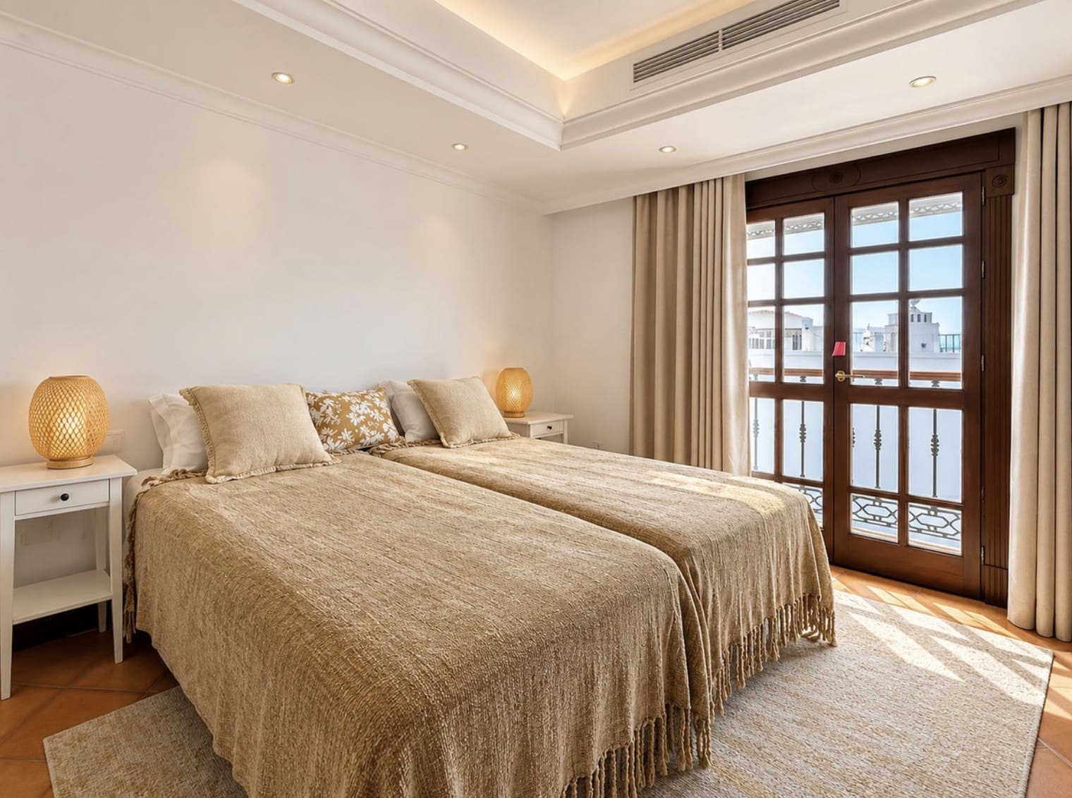 4 chambre Villa/Maison Semi-Mitoyenne à vendre à Marbella avec piscine - 1 785 000 € (Ref: 10168406)