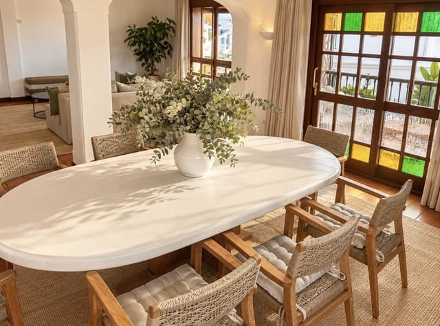 4 soverom Kjedet enebolig til salgs i Marbella med svømmebasseng - € 1 785 000 (Ref: 10168406)