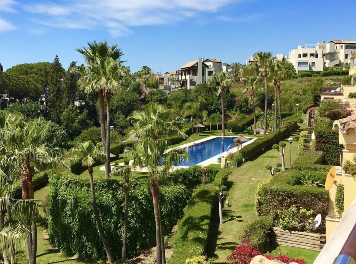 3 bedroom Apartment for sale in Marbella with pool garage - € 950,000 (Ref: 10168408)