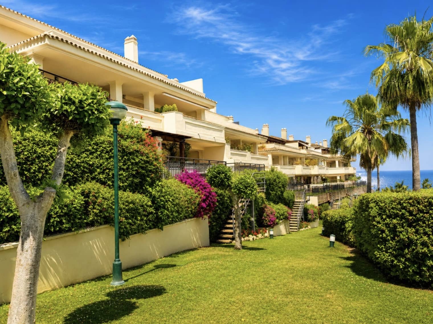 3 bedroom Apartment for sale in Marbella with pool garage - € 950,000 (Ref: 10168408)