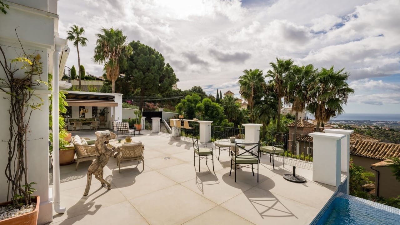 6 soveværelse Villa til salg i El Madronal med swimmingpool garage - € 4.295.000 (Ref: 10168411)