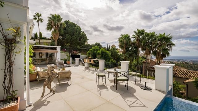 6 soveværelse Villa til salg i El Madroñal, Benahavís med swimmingpool garage - € 4.295.000 (Ref: 10168411)
