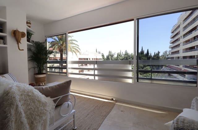 3 soveværelse Penthouse til salg i Marbella med swimmingpool garage - € 1.495.000 (Ref: 10171212)
