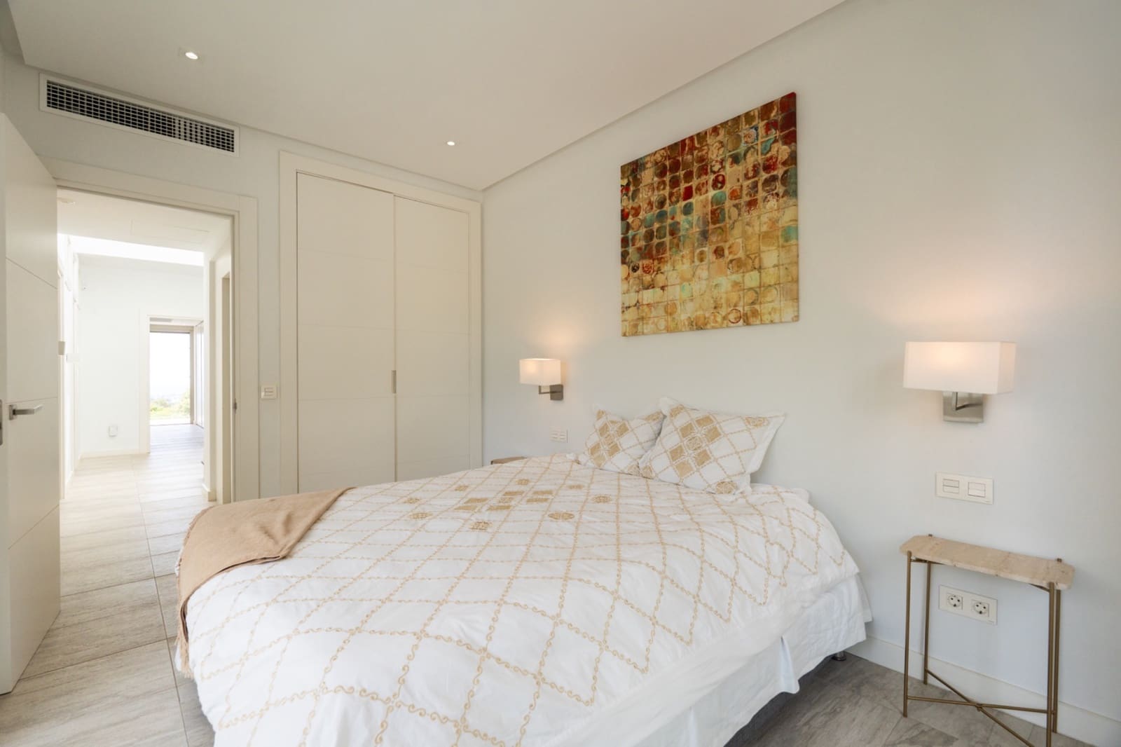 3 bedroom Townhouse for sale in Marbella with pool garage - € 2,300,000 (Ref: 10171214)