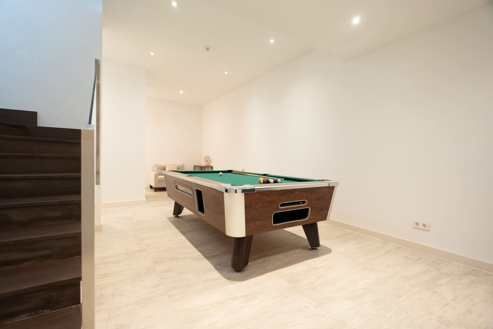 3 bedroom Townhouse for sale in Marbella with pool garage - € 2,300,000 (Ref: 10171214)