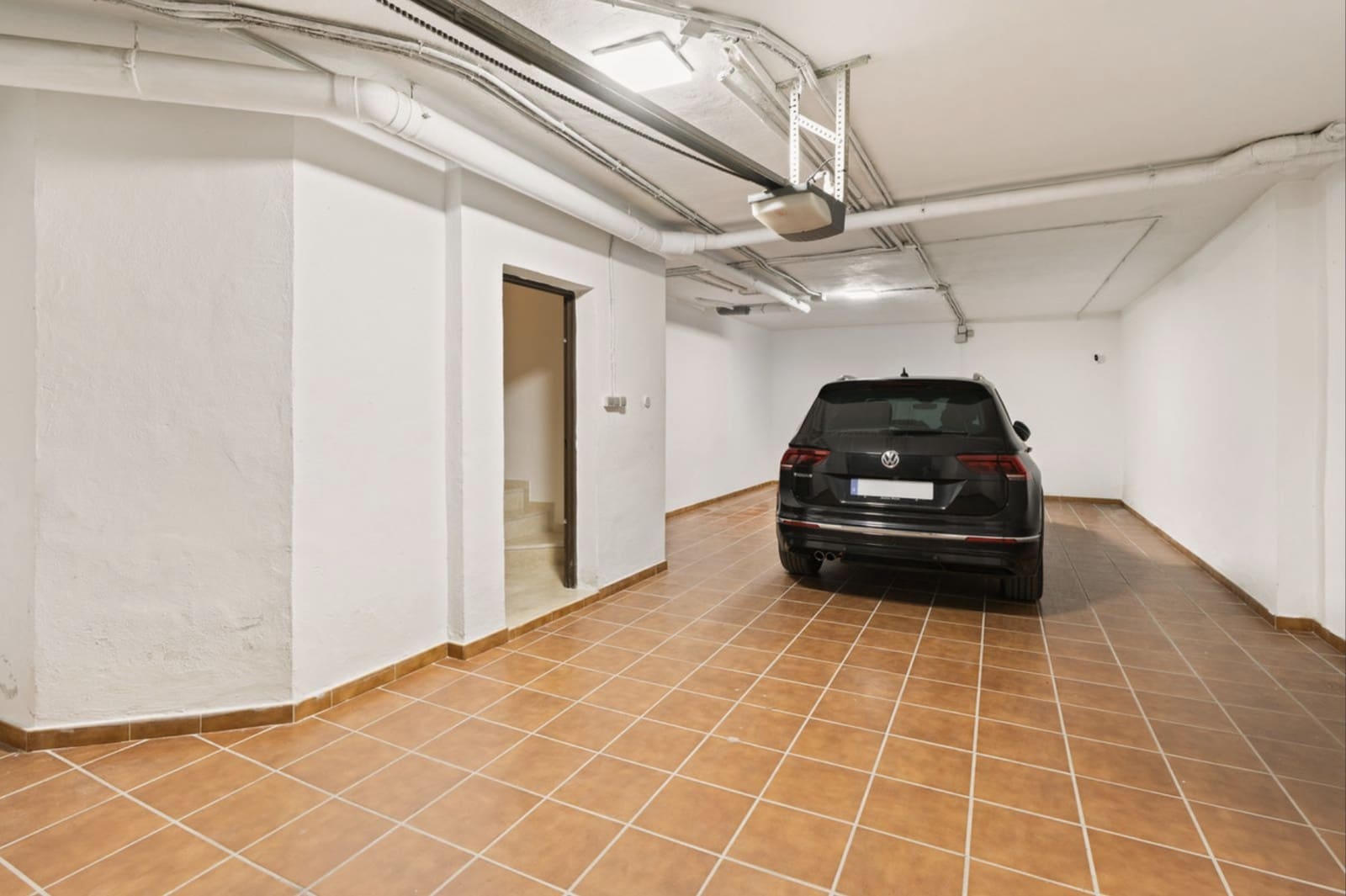 4 bedroom Townhouse for sale in Marbella with pool garage - € 1,150,000 (Ref: 10173485)