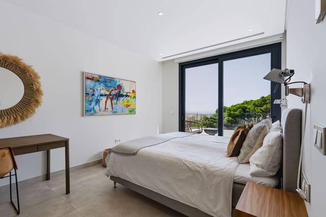 Chalet de 4 habitaciones en Huerta Belón - Calvario, Marbella en venta con piscina garaje - 2.650.000 € (Ref: 10173486)