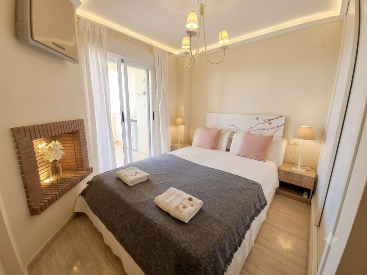 Apartamento de 1 habitación en Calahonda en venta con piscina - 319.500 € (Ref: 10173488)