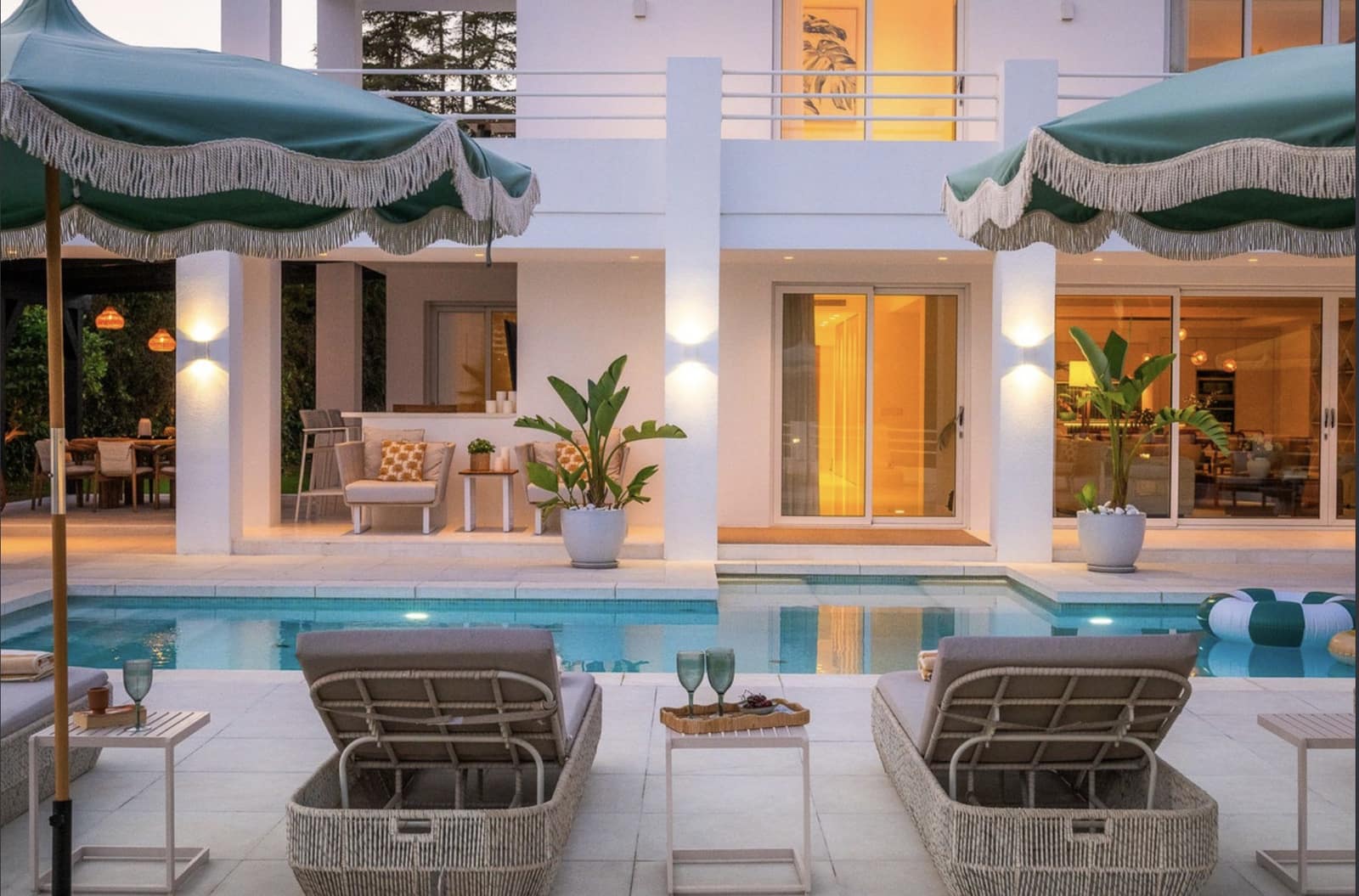 7 slaapkamer Appartement te koop in Nueva Andalucia met zwembad garage - € 4.495.000 (Ref: 10173489)