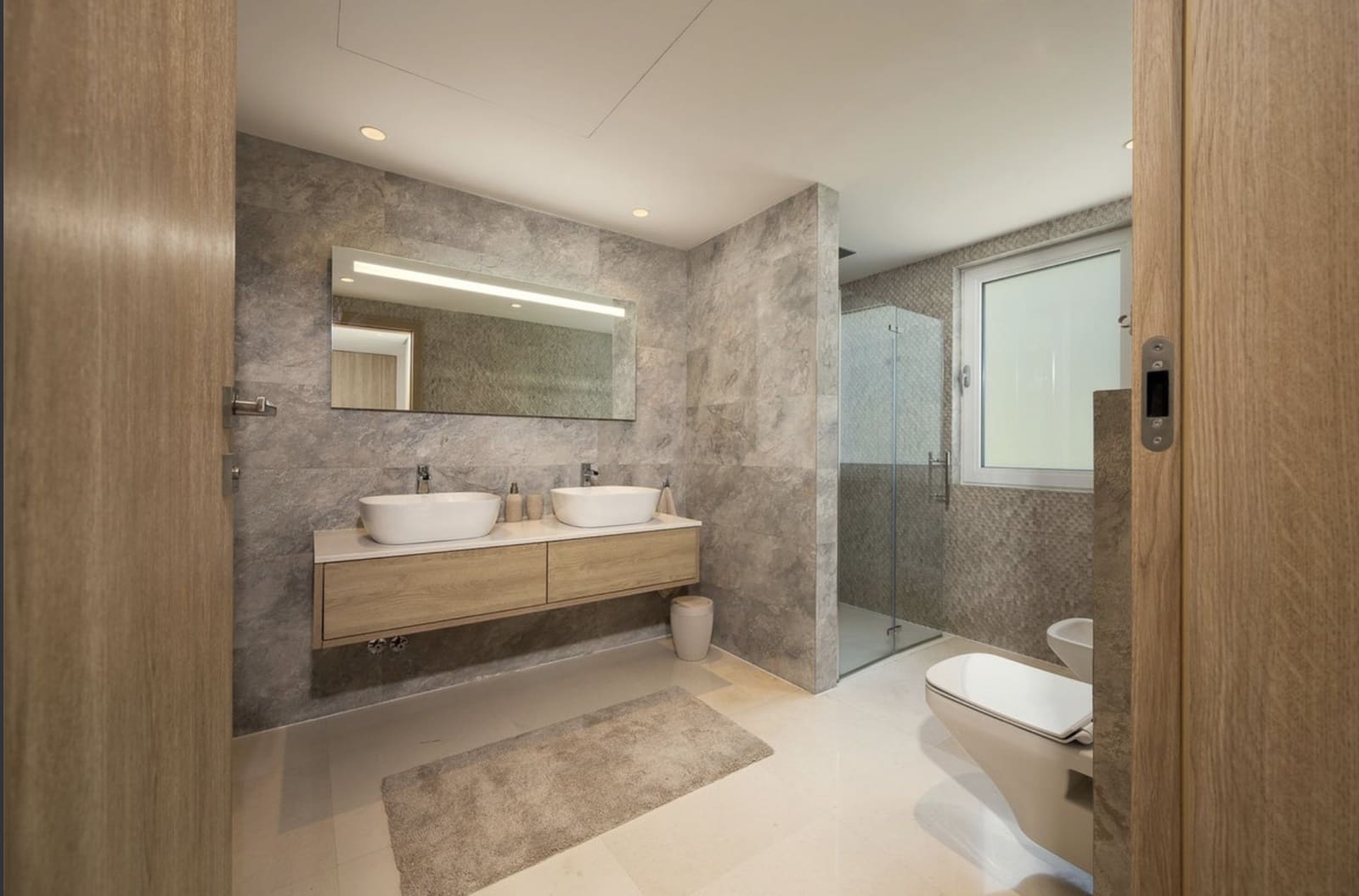 7 slaapkamer Appartement te koop in Nueva Andalucia met zwembad garage - € 4.495.000 (Ref: 10173489)