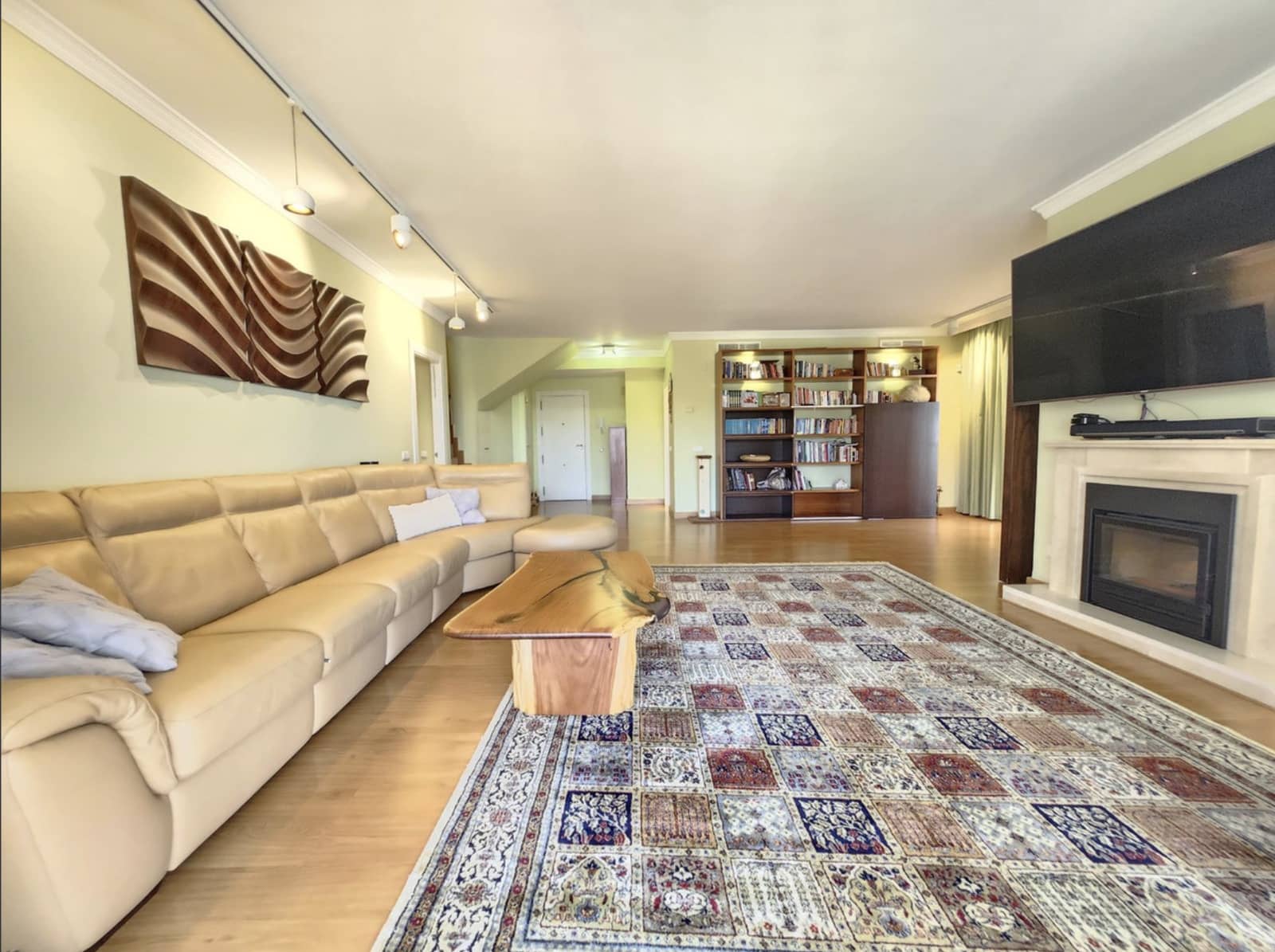 3 soveværelse Penthouse til salg i El Paraiso med swimmingpool garage - € 1.075.000 (Ref: 10173490)