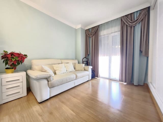 3 soveværelse Penthouse til salg i El Paraiso, Estepona med swimmingpool garage - € 1.075.000 (Ref: 10173490)
