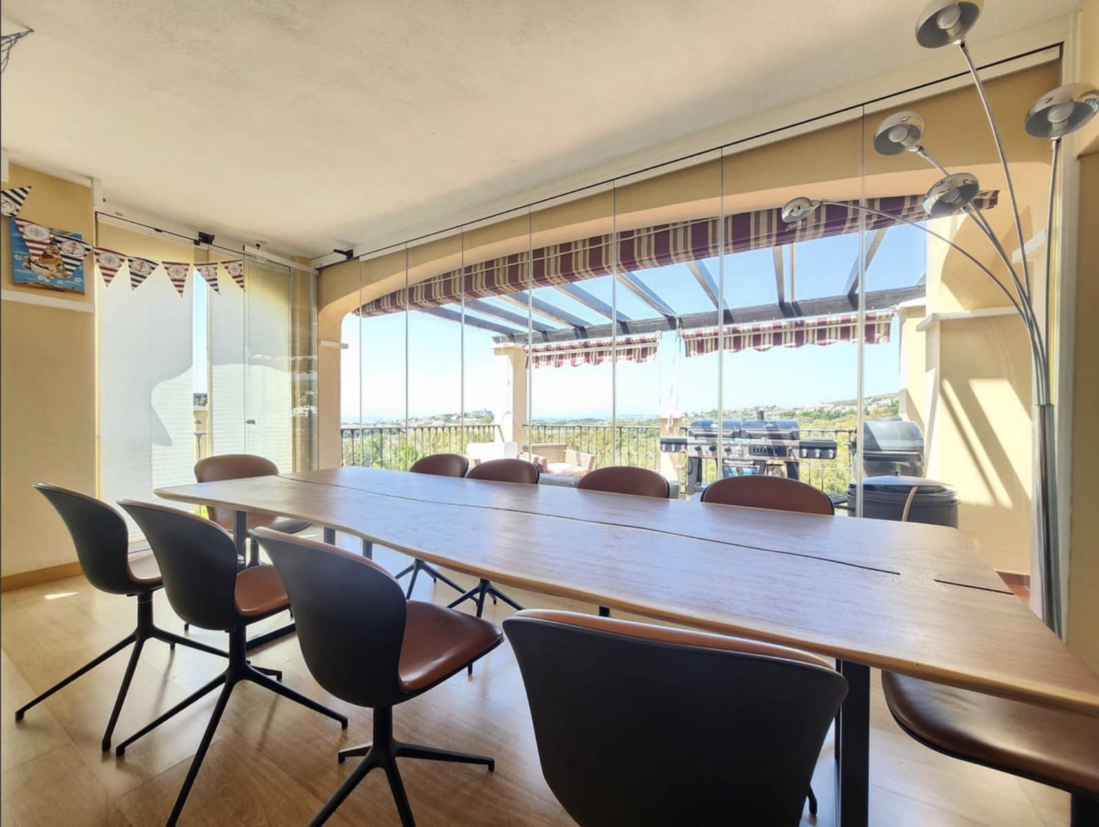 3 soveværelse Penthouse til salg i El Paraiso med swimmingpool garage - € 1.075.000 (Ref: 10173490)