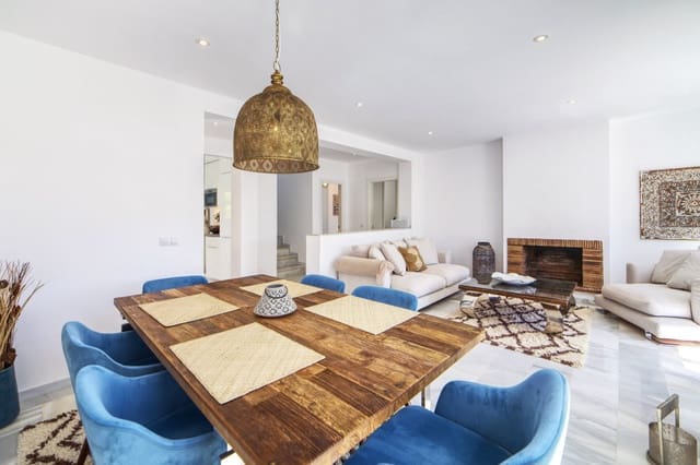 3 makuuhuone Huvila myytävänä paikassa Calahonda, Mijas mukana uima-altaan - 875 000 € (Ref: 10173491)