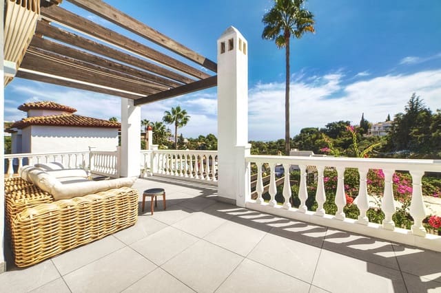 3 makuuhuone Huvila myytävänä paikassa Calahonda, Mijas mukana uima-altaan - 875 000 € (Ref: 10173491)