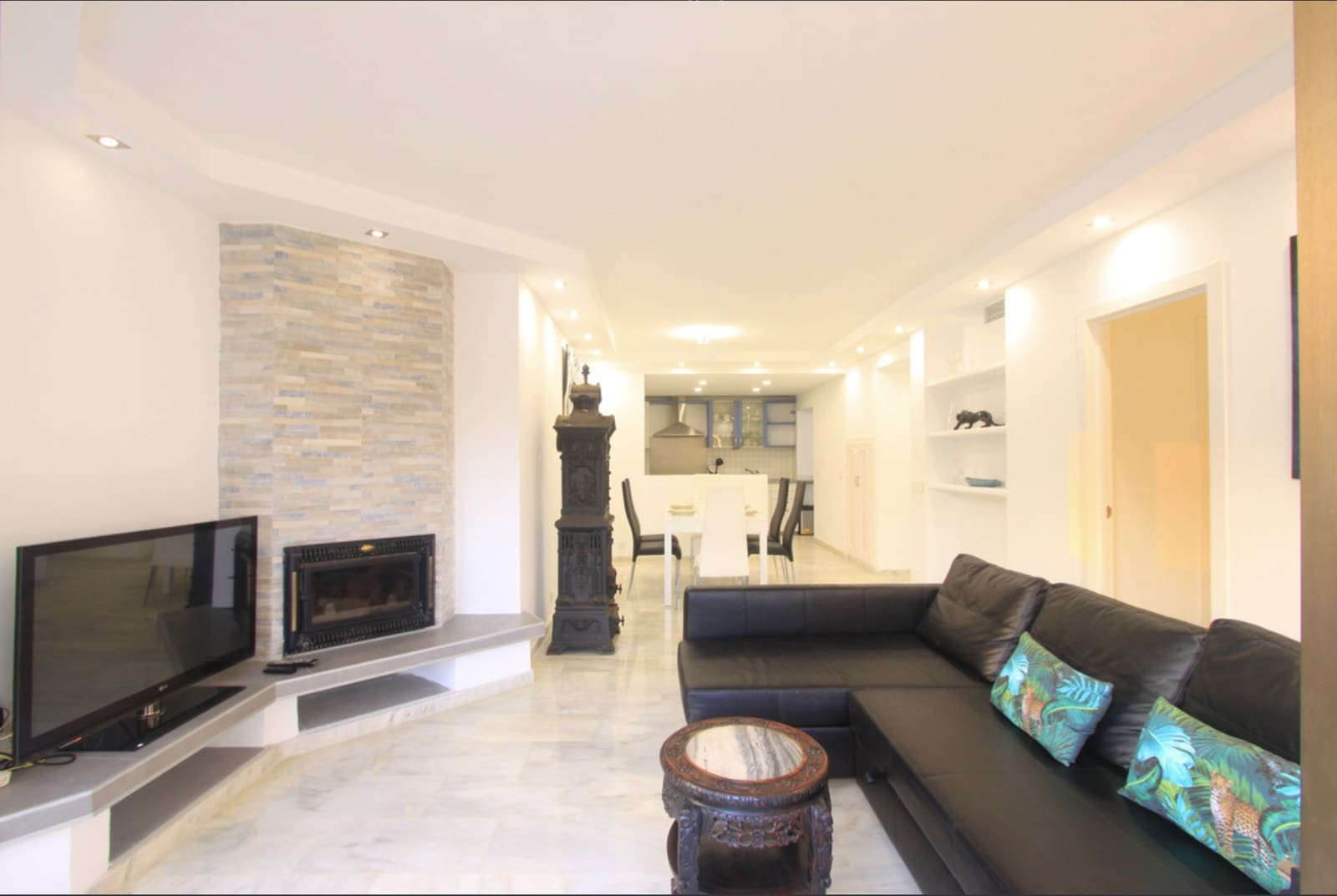 5 sovrum Takvåning till salu i Marbella med pool garage - 1 050 000 € (Ref: 10173494)