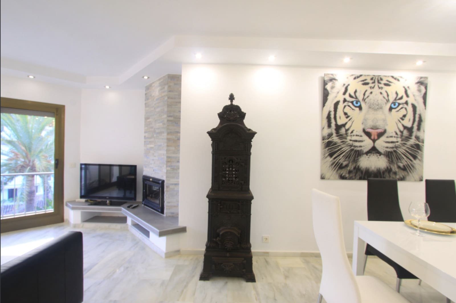 5 sovrum Takvåning till salu i Marbella med pool garage - 1 050 000 € (Ref: 10173494)