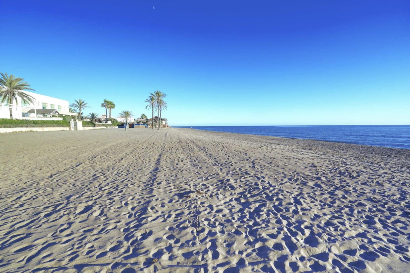 5 sovrum Takvåning till salu i Marbella med pool garage - 1 050 000 € (Ref: 10173494)