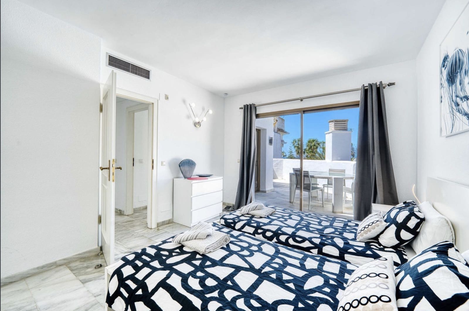 5 sovrum Takvåning till salu i Marbella med pool garage - 1 050 000 € (Ref: 10173494)