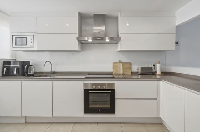 2 slaapkamer Appartement te koop in Guadalmina, Marbella met zwembad garage - € 525.000 (Ref: 10174907)