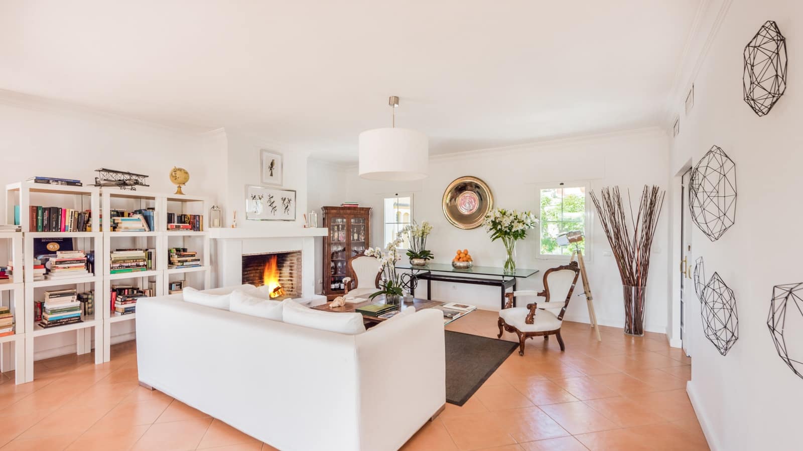 3 Zimmer Apartment zu verkaufen in Nueva Andalucia mit Pool Garage - 1.499.000 € (Ref: 10174910)