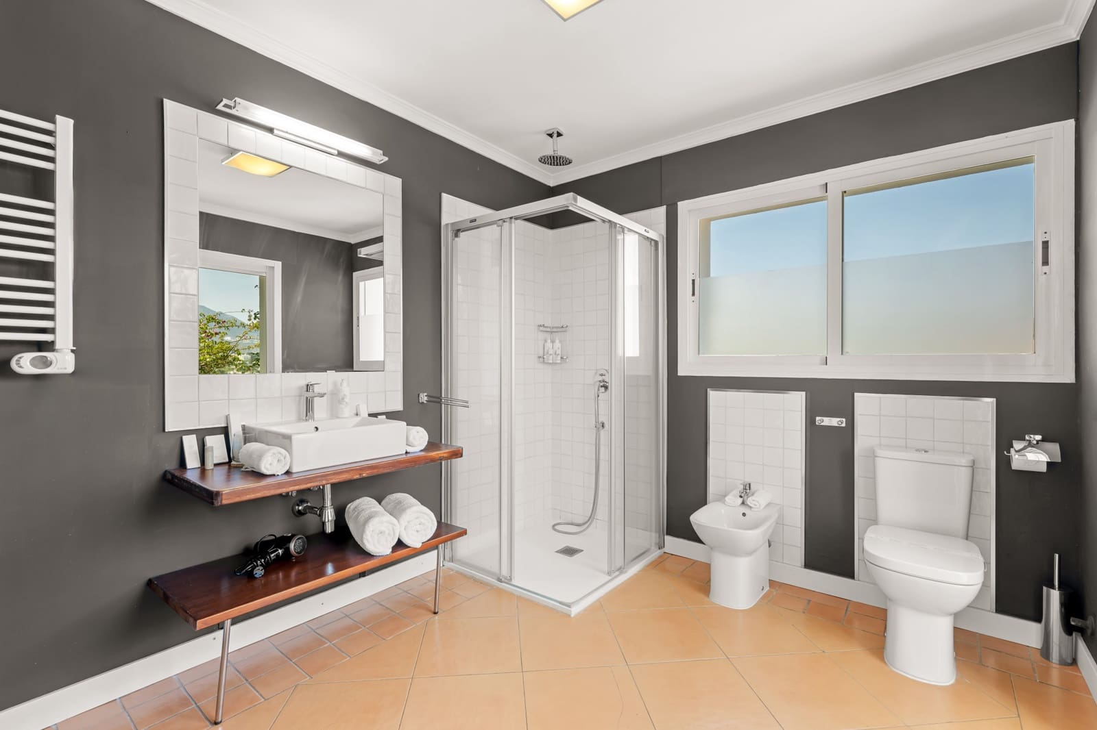 3 Zimmer Apartment zu verkaufen in Nueva Andalucia mit Pool Garage - 1.499.000 € (Ref: 10174910)