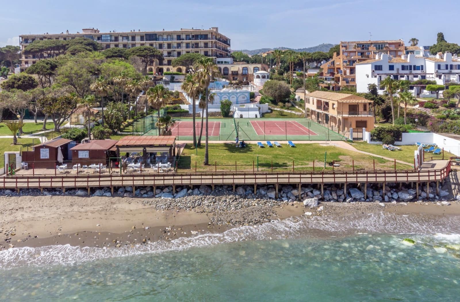 2 Zimmer Apartment zu verkaufen in Calahonda mit Pool - 350.000 € (Ref: 10174912)
