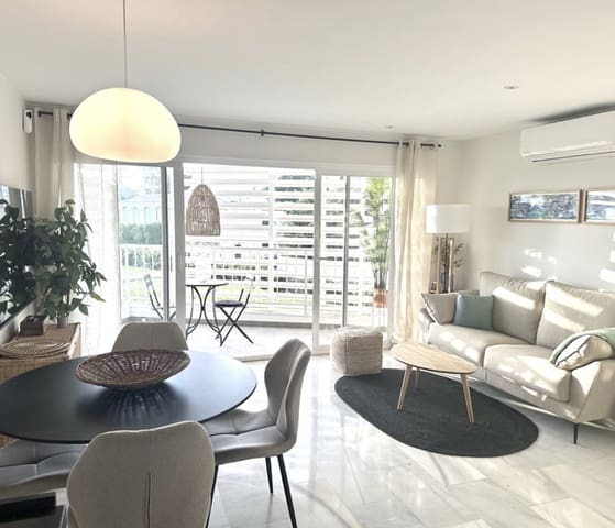 2 soveværelse Lejlighed til salg i San Pedro de Alcantara, Marbella - € 420.000 (Ref: 10174913)
