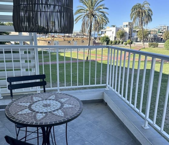 2 soveværelse Lejlighed til salg i San Pedro de Alcantara, Marbella - € 420.000 (Ref: 10174913)