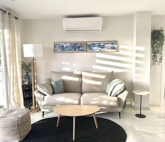 2 soveværelse Lejlighed til salg i San Pedro de Alcantara, Marbella - € 420.000 (Ref: 10174913)