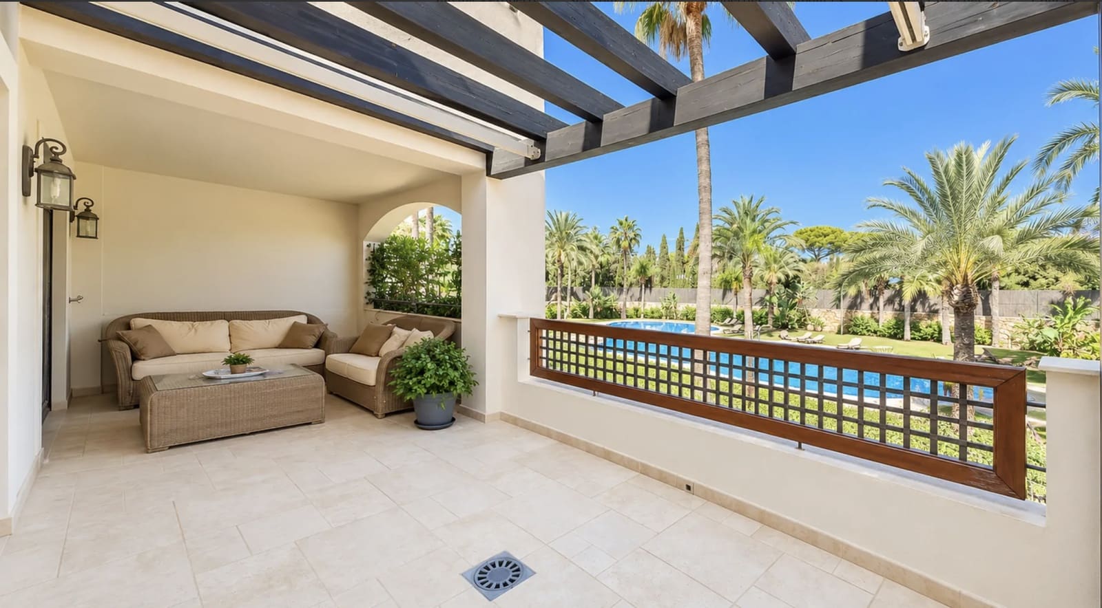 2 sovrum Lägenhet till salu i Marbella med pool garage - 610 000 € (Ref: 10177013)