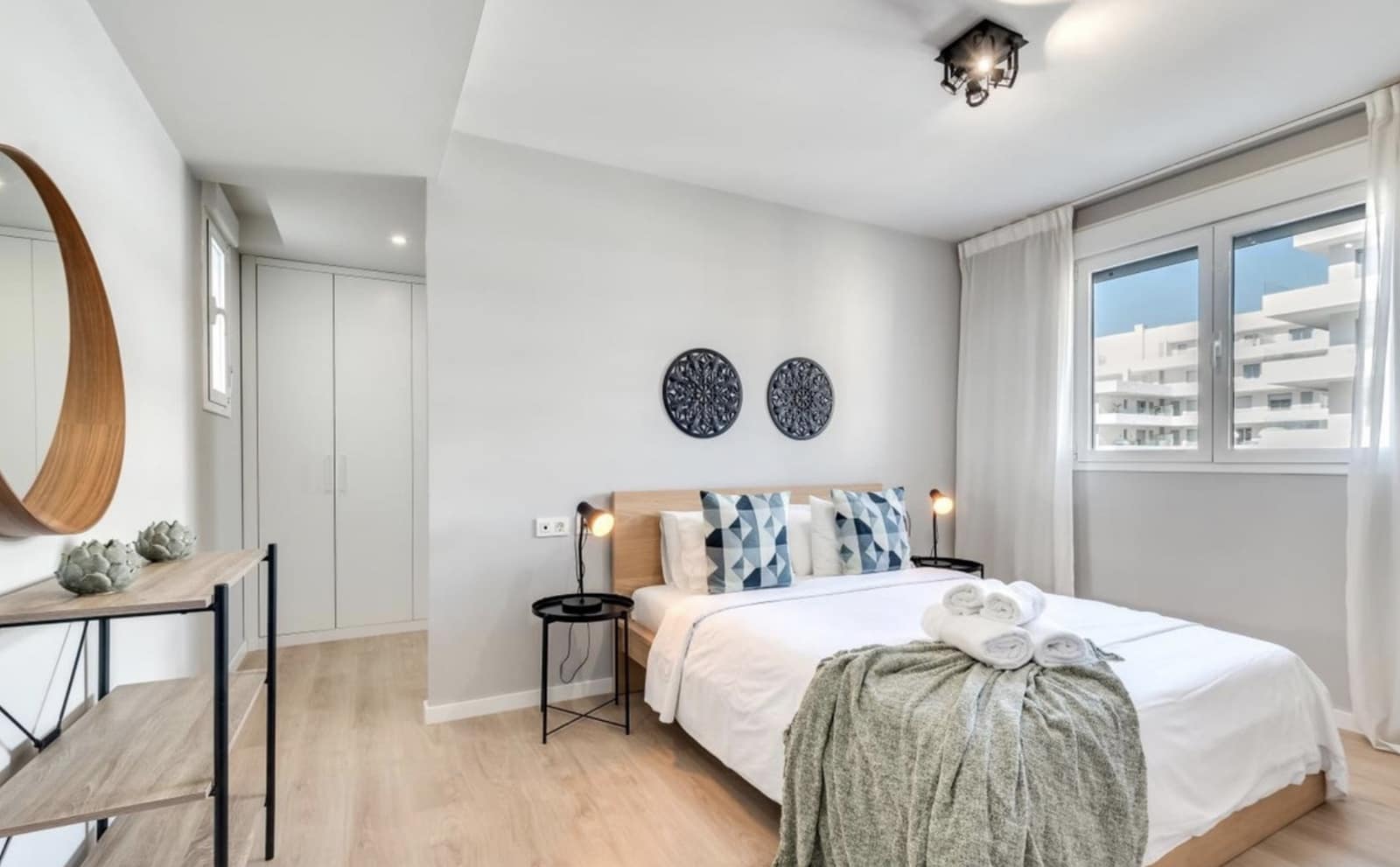 3 soverom Leilighet til salgs i Nueva Andalucia med svømmebasseng garasje - € 550 000 (Ref: 10177014)