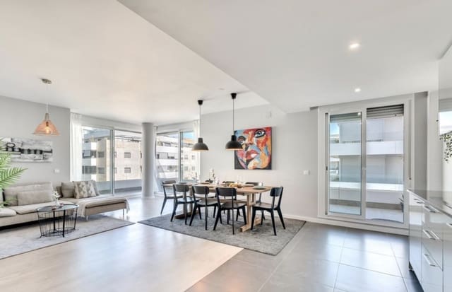3 soverom Leilighet til salgs i Nueva Andalucia, Marbella med svømmebasseng garasje - € 550 000 (Ref: 10177014)