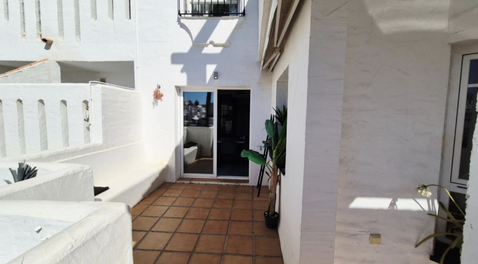 3 Zimmer Apartment zu verkaufen in Marbella mit Pool - 545.000 € (Ref: 10177015)