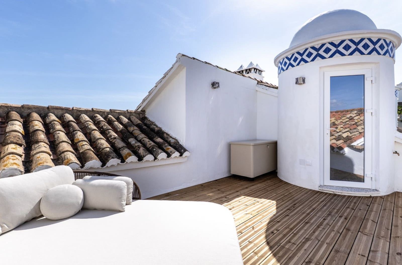 3 bedroom Penthouse for sale in Atalaya-Isdabe with pool - € 995,000 (Ref: 10177017)