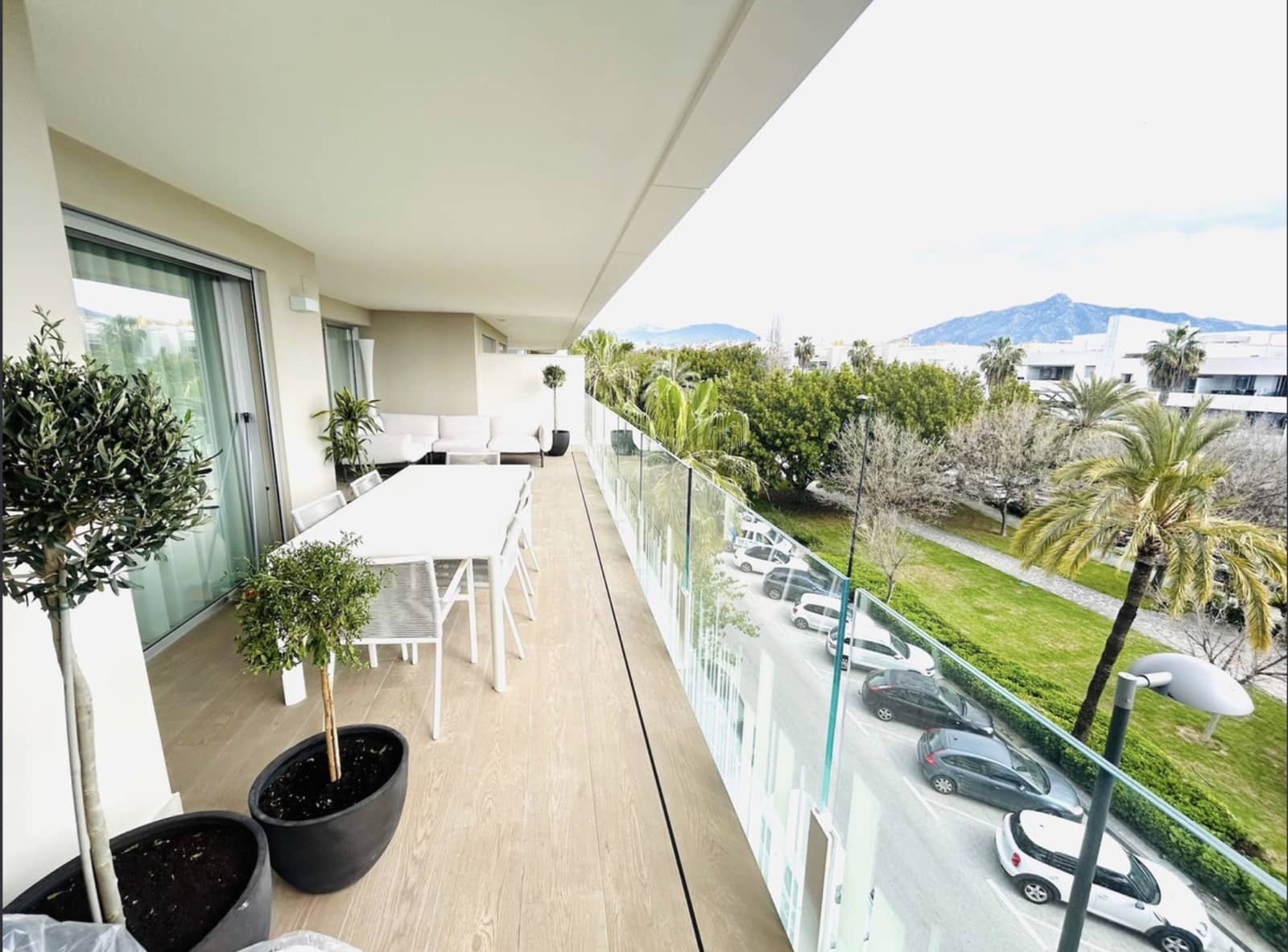 Lägenhet till salu i San Pedro de Alcantara med pool garage - 1 100 000 € (Ref: 10177018)