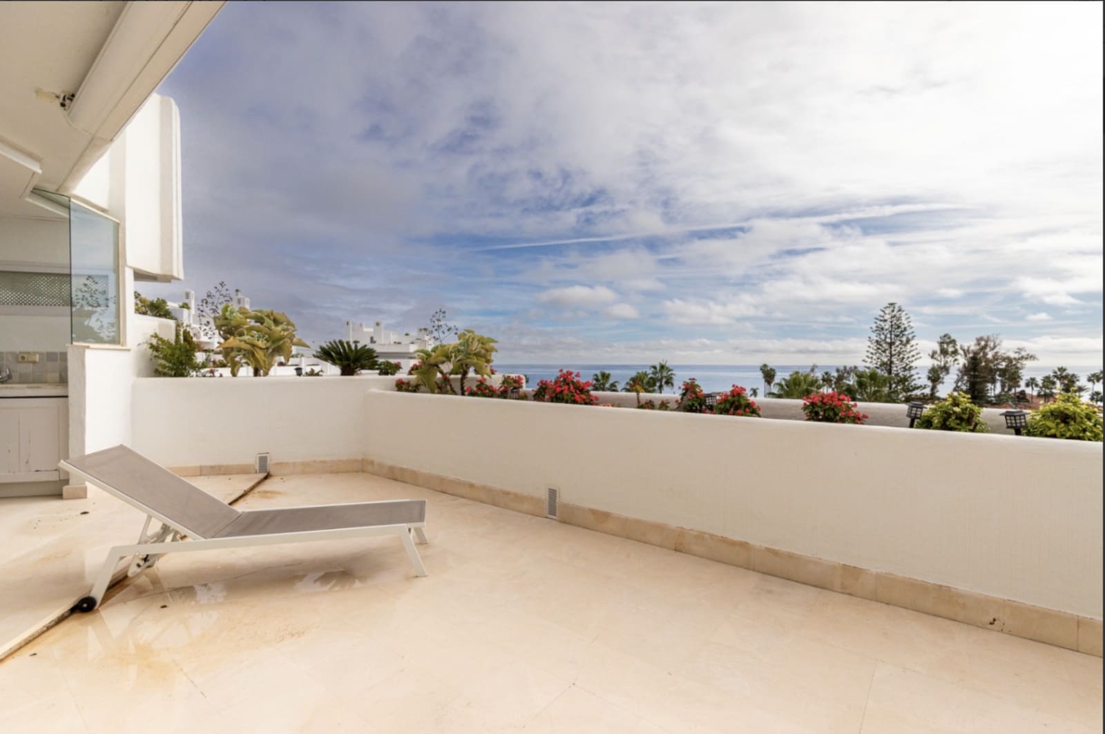 2 chambre Penthouse à vendre à Guadalmina avec piscine garage - 2 650 000 € (Ref: 10182894)