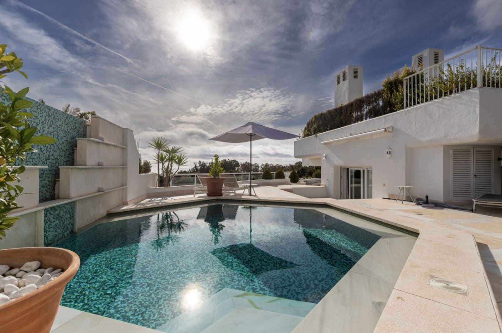 2 chambre Penthouse à vendre à Guadalmina avec piscine garage - 2 650 000 € (Ref: 10182894)