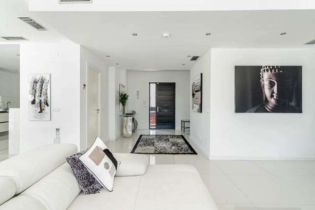 6 quarto Moradia para venda em Rodeo Alto - Guadaiza - La Campana, Marbella com piscina garagem - 1 750 000 € (Ref: 7955496)